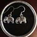 Boucles d'oreilles plaqué argent 5$